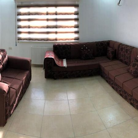 Apt 4 Rent/A Quiet Neighborhood Close To Services 安曼 外观 照片