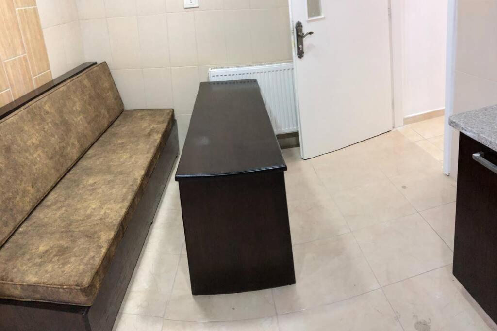Apt 4 Rent/A Quiet Neighborhood Close To Services 安曼 外观 照片